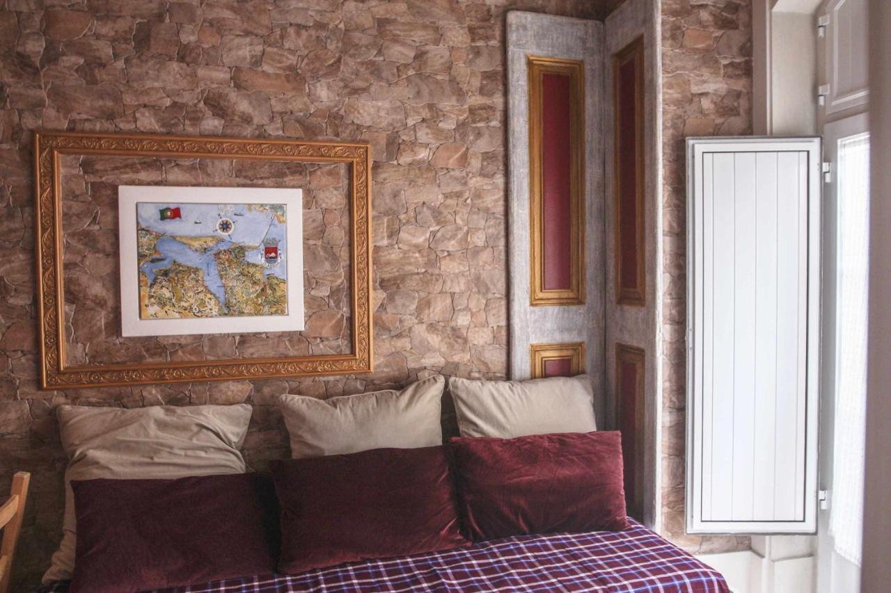 Ferienwohnung Legendary Bay Apartamento Tematico Seixal  Exterior foto